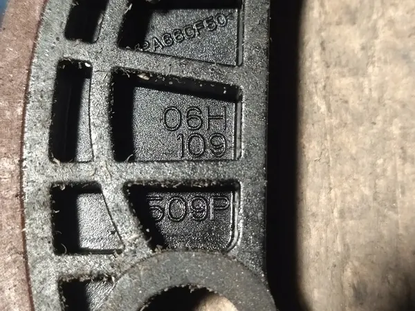 Volkswagen OE Timing Slide Rail Jetta image 4