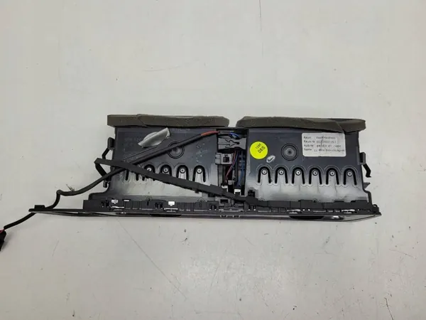 Grade de Ar Central Audi Q5 8RB 8R1820951J image 3