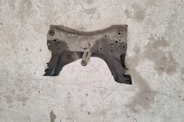 Slitte anteriori NISSAN NOTE (E11, NE11) 1.46L Diesel image 4