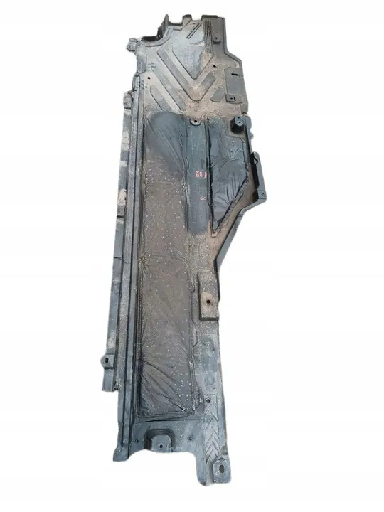 MERCEDES CLASE C W 205 PROTECCIÓN BAJO DERECHA A2056842000 image 3