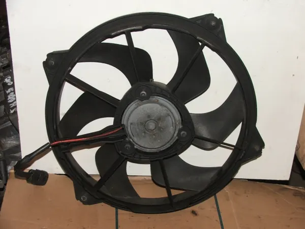 Kylarrubrik Citroen C4 C5 Peugeot 307 200W OEM 1253K4 image 2