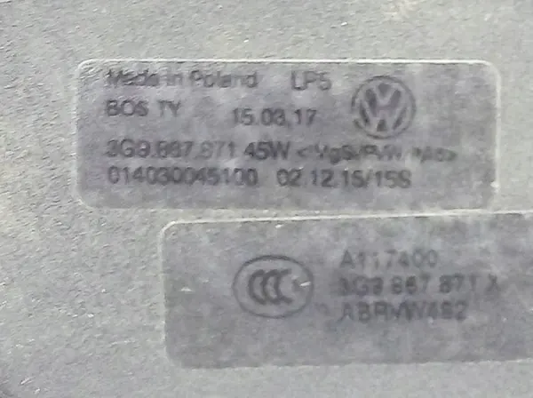 Gebrauchter Volkswagen OE Kofferraumrollo 3G9867871A image 8