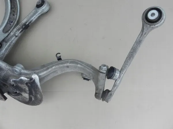 Brazo de control derecho delantero Audi A4 B9 OEM 8W0407242F image 3
