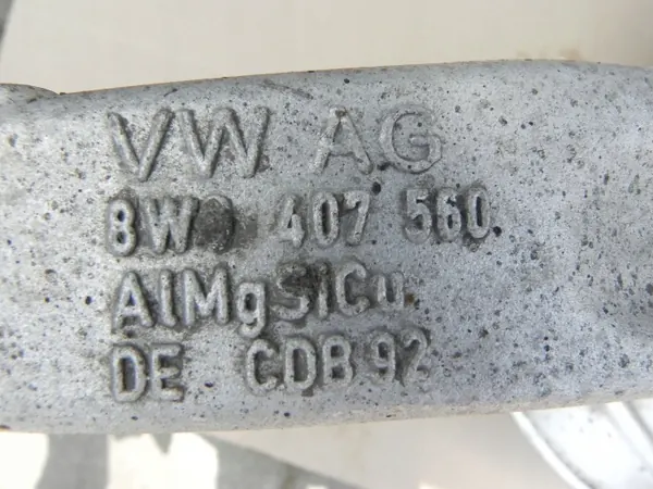 Brazo de control derecho delantero Audi A4 B9 OEM 8W0407242F image 5