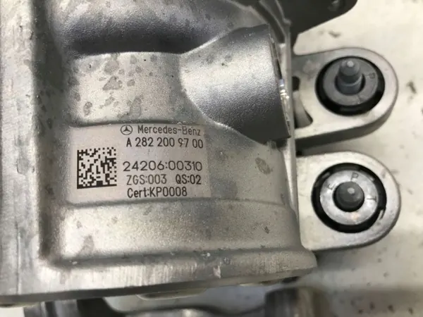 Bomba de água elétrica Mercedes OEM A2822009700 image 9