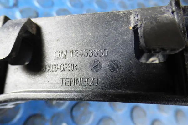 Support d'échappement arrière droit OEM 13453330 image 4