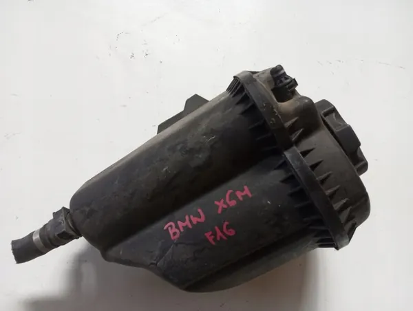 Expansionsbehållare BMW X6 X6M F16 8621092 image 2