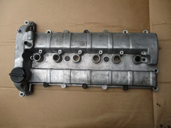 Couvercle de soupape CHEVROLET EPICA 2.0 24V image 1