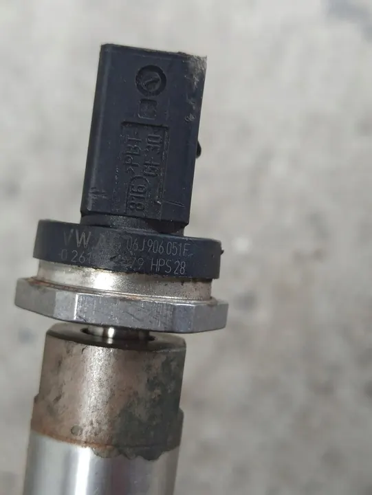 Rampe d'injection avec injecteurs Audi VW 1.4 TSI image 4