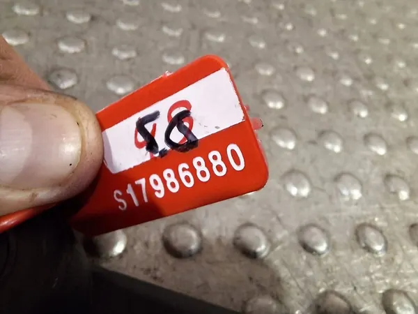 Protetor de Para-choque Traseiro Esquerdo 852259463R Renault Trafic III image 4