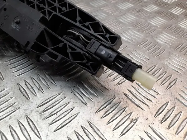 Audi OE 4H0837205B ovenkahva LED kromi Kessy image 5