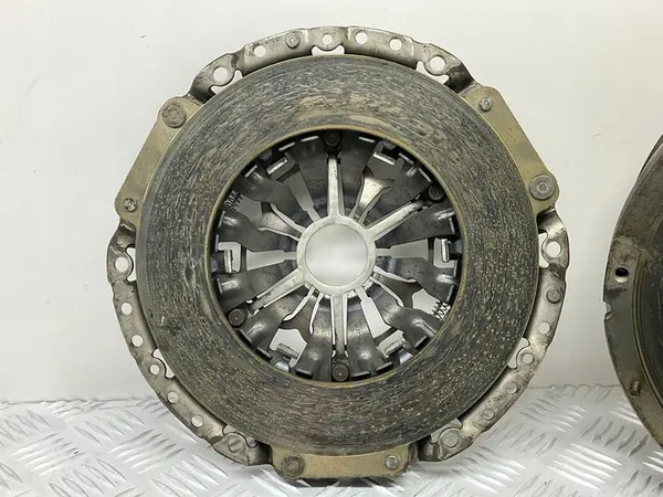 Conjunto de embreagem Audi A4 S4 B9 2016 0CS141117F image 3