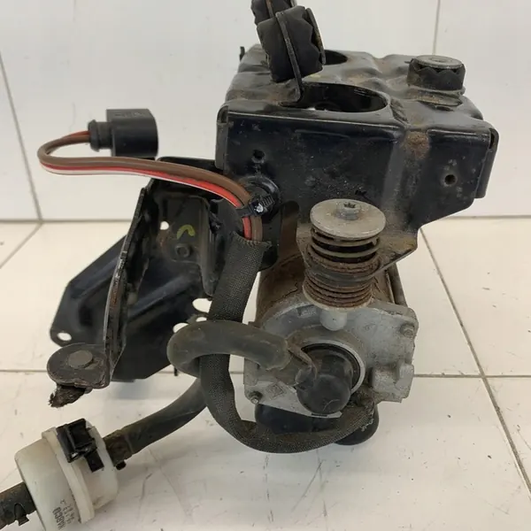 Compressore sospensione AUDI SQ7 Q7 4M 2017 image 3