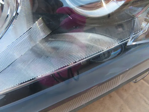 Refletor esquerdo Octavia III 5E1941017A image 5