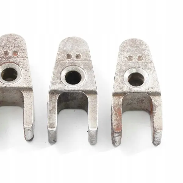 MERCEDES VITO Injektorfäste OM646 image 3