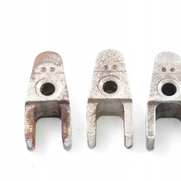 MERCEDES VITO Injektorfäste OM646 image 4