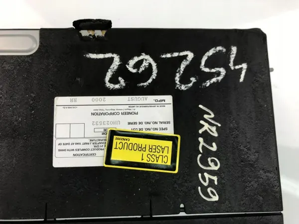 OEM 8627048040 CD-vaihtaja Lexus RX 3.0L 2002 image 3