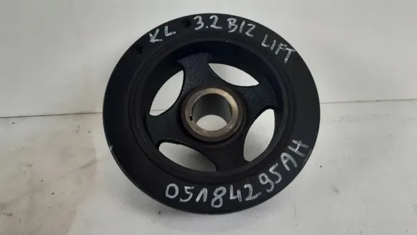 Polea de correa Jeep Cherokee KL 3.2 OEM 05184295AH image 4