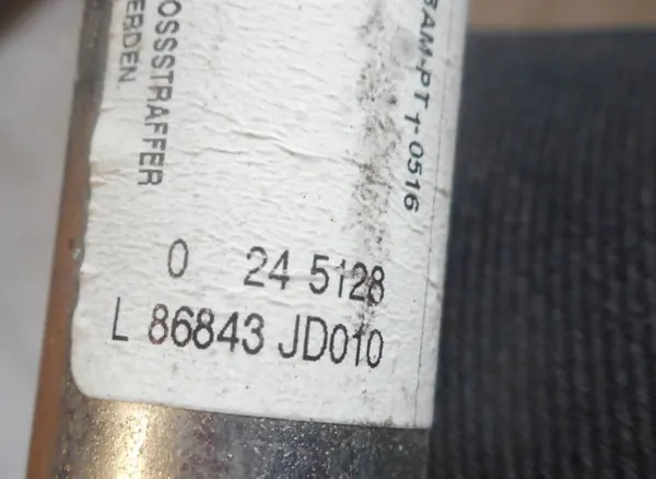 Fecho de cinto esquerdo dianteiro Nissan Qashqai J10 OEM 86843JD010 image 4