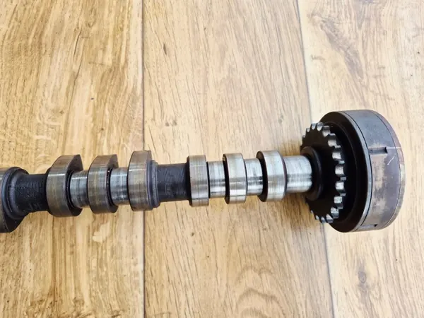 Audi A4 B6 2.0 Kamaxel OEM 06B109088A - Begagnad image 7