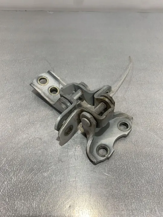 Toyota Prius Vordertürscharniere OEM FBZ19140 image 3