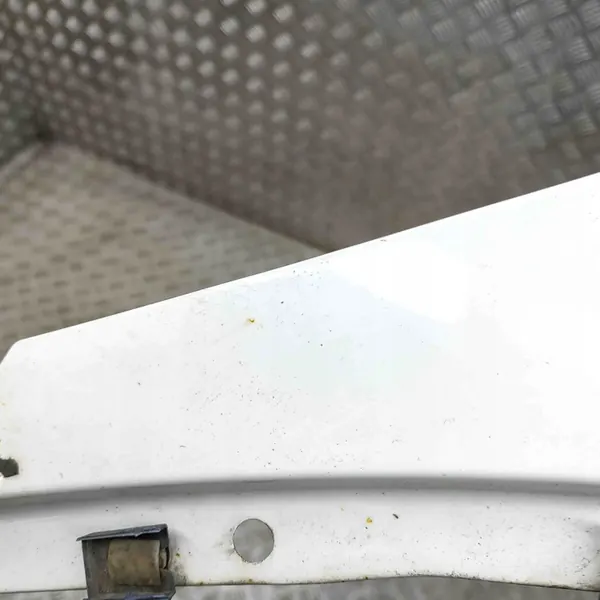 Framre Höger Skärm VW Tiguan 5N_ 5N0821106A image 3