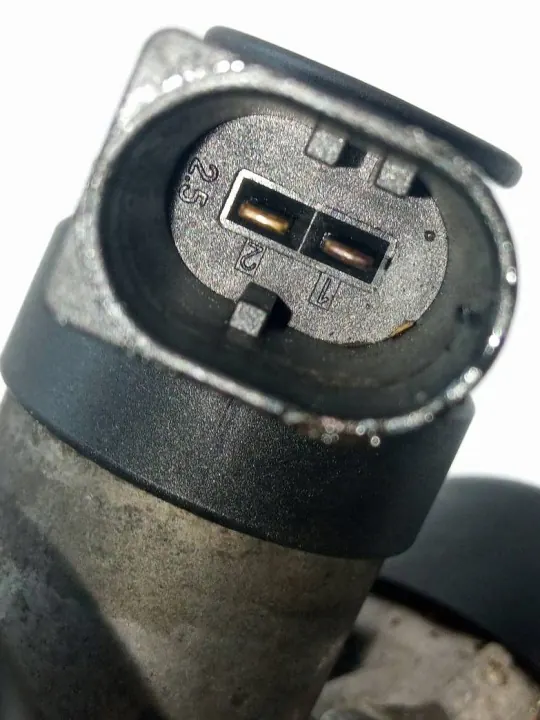 Bomba de inyección OEM 0445010640 para Audi A4 B8 image 8