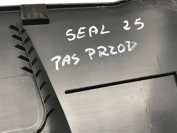 BYD SEAL 2024-2025 Etuosan Yläpeite OEM EKEA-5302210A image 4
