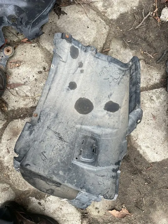 BMW OE 51717154415 Front Left Wheel Arch image 2