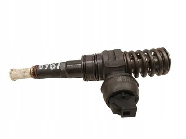 Pesupumppu OEM 038130073AG VW Touran 1.9 TDI:lle image 2