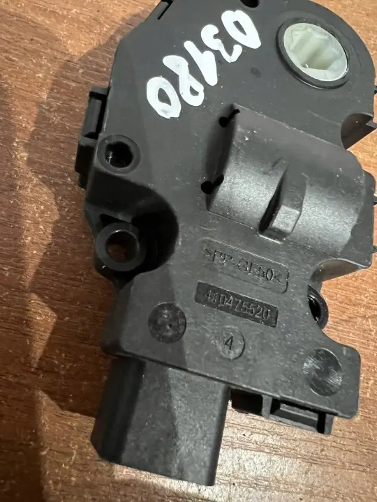 Moteur de volet D3180 pour BMW 3 E90 Diesel 2005 image 4