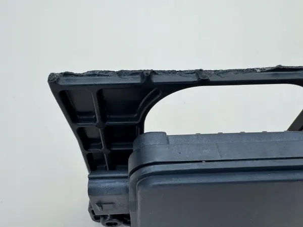 Sensor Radar Distronic Kia Niro II OEM 99110-AT000 image 3