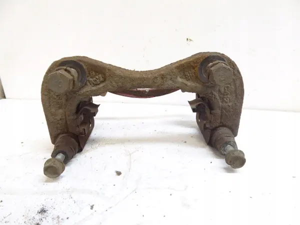 Soporte de Sujeción Delantero Derecho Hyundai OEM image 2