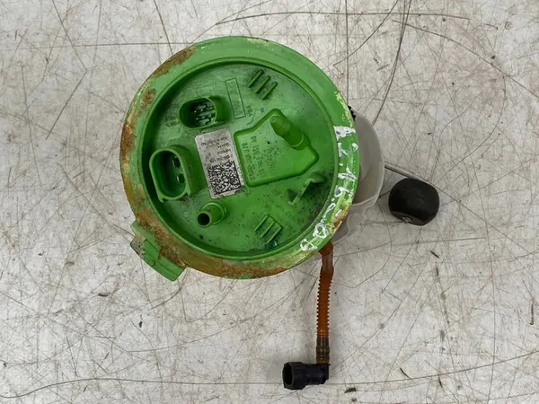 VW AUDI SEAT SKODA 2.0 TFSI Polttoainepumppu 5Q0919051AQ image 4