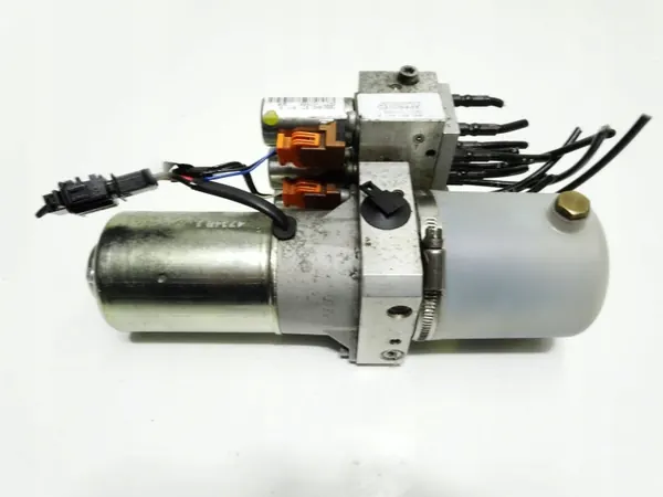 Kattomoottoripumppu OEM 8H0871611B Audi A4 B7 Cabriolle image 3