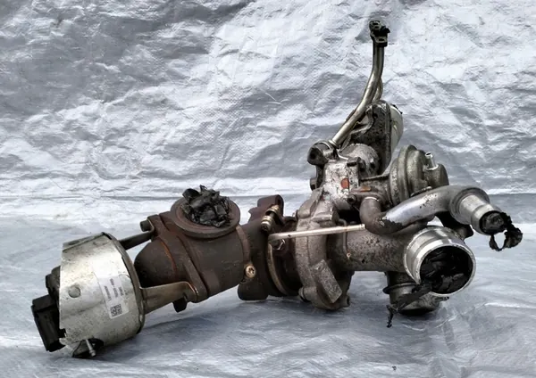 Válvula de turbocompresor Citroen C5 III X7 2.2 HDI 170CV 9686782580 image 9