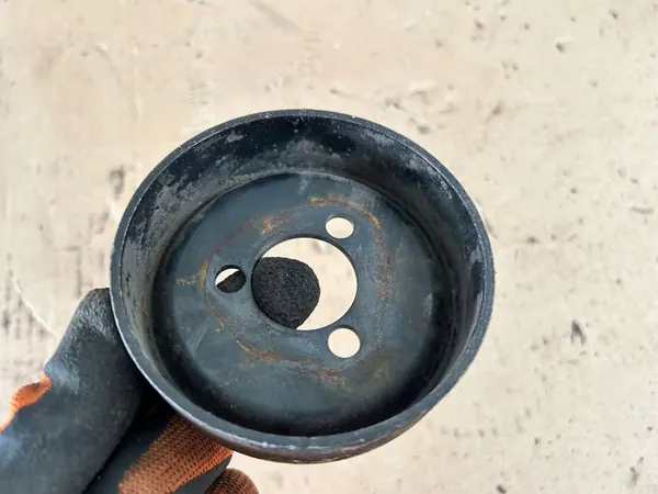 Polea de Bomba de Agua Audi A4 B5 VW Passat B5 1.9 TDI image 3