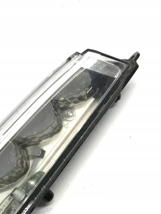 Mercedes-Benz GL X164 2007 Linker LED Dagrijlicht A1649060351 image 6