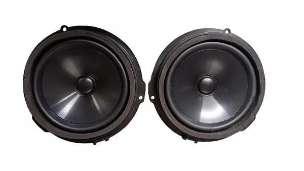 Altavoz Ford Mustang 2018 OEM GR3T-18808-VB image 2