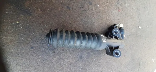 Kytkinvapautinsylinteri 1.2 Citroen C3 III image 2