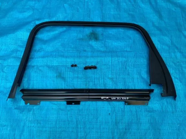 Audi SQ7 Q7 OEM 4M0861334B Estore Traseiro Direito image 2