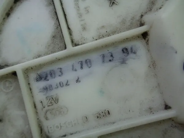 Brandstofpomp Float Mercedes C-Klasse W203 CDI A2034707394 image 4