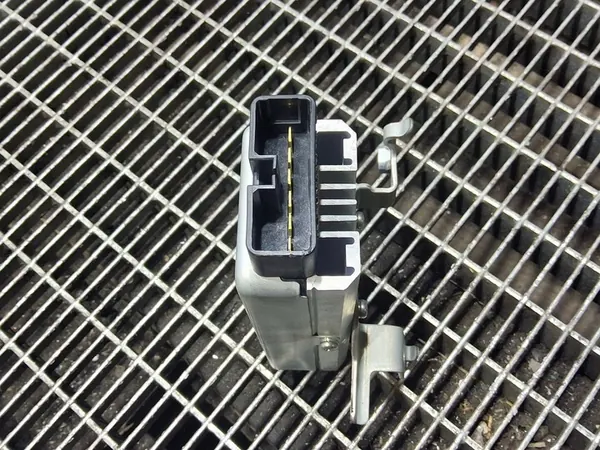 NISSAN JUKE F15 Module de Pompe à Essence 1.6 17001-1KA1A image 4