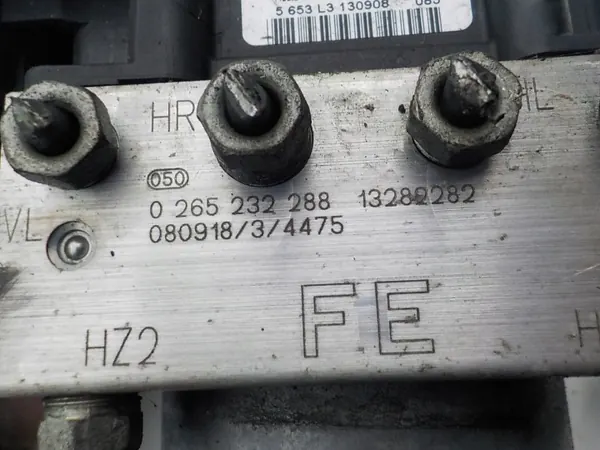 Pompe ABS Opel OEM 13282282 pour Corsa D image 4