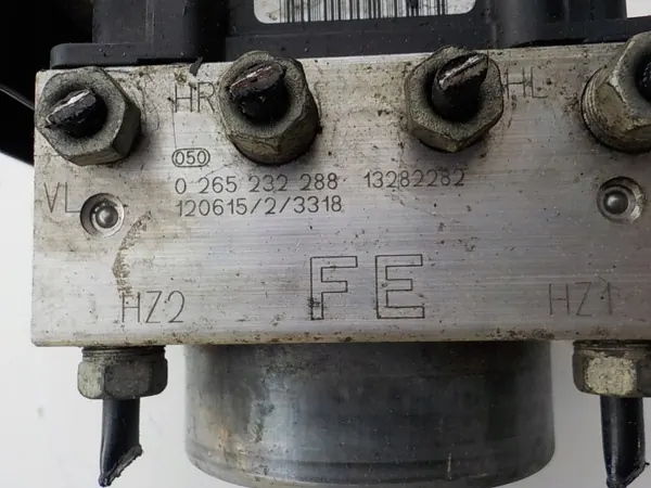 Pompe ABS Opel OEM 13282282 pour Corsa D image 9