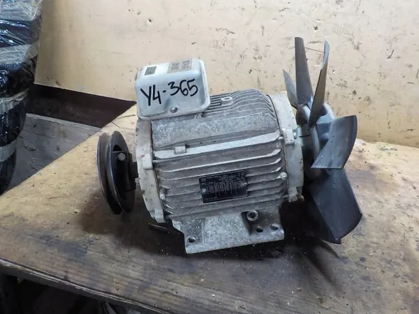 Motor ventilador Thermo King OEM SILNIK ELEKTRYCZNY - Usado image 2
