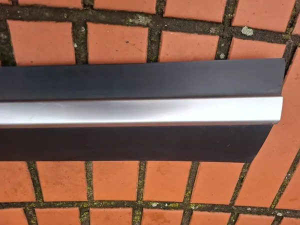 MAZDA CX-3 Vänster Framdörrslist D10E-51RB1 image 3