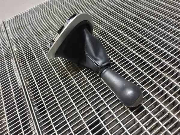 Manopla de câmbio Nissan Juke I F15 image 1