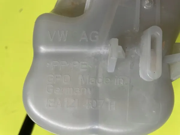 Depósito de expansión Audi OE OEM 1EA121407H Usado image 5
