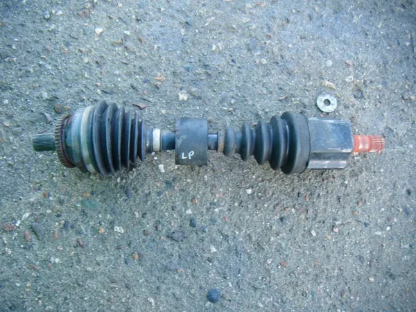 VOLVO S60 1 I 2.4 00- Vänster Framhjulaxel image 2